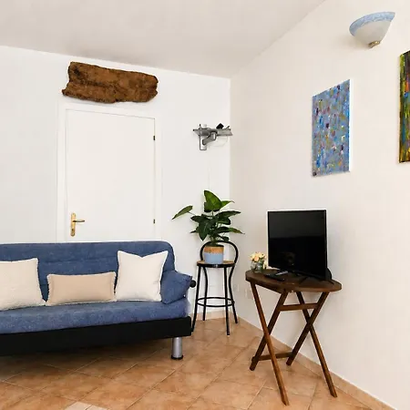 Topazio Rubino - Con Spazio Esterno A Ferienhaus